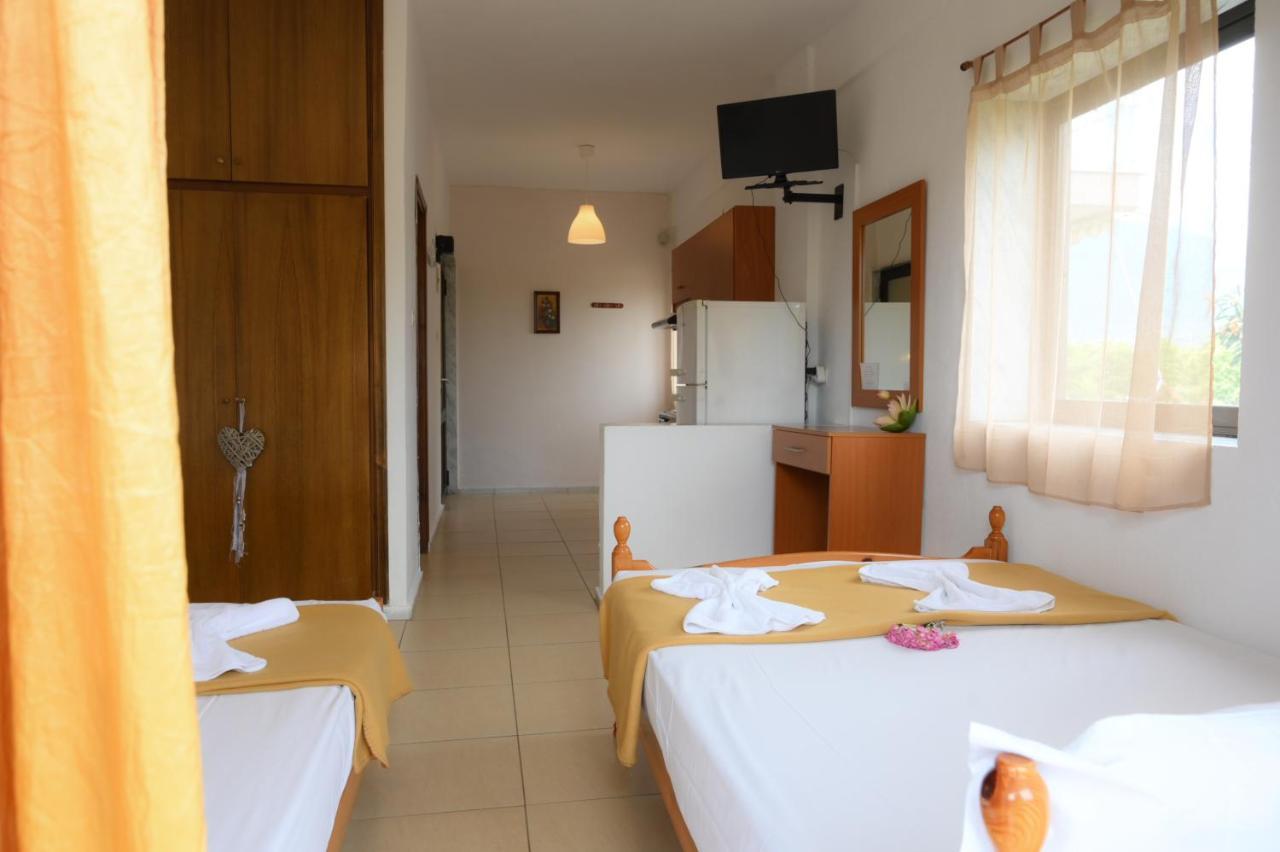 Hotel Geromichalos Paralía Skotínis Εξωτερικό φωτογραφία