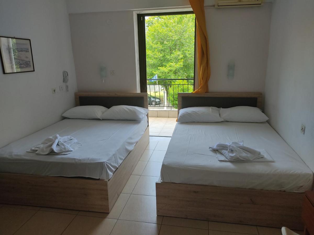 Hotel Geromichalos Paralía Skotínis Εξωτερικό φωτογραφία