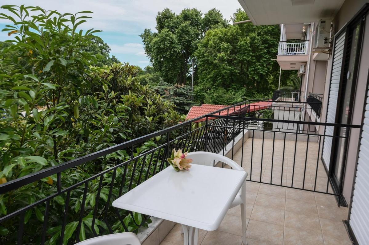 Hotel Geromichalos Paralía Skotínis Εξωτερικό φωτογραφία